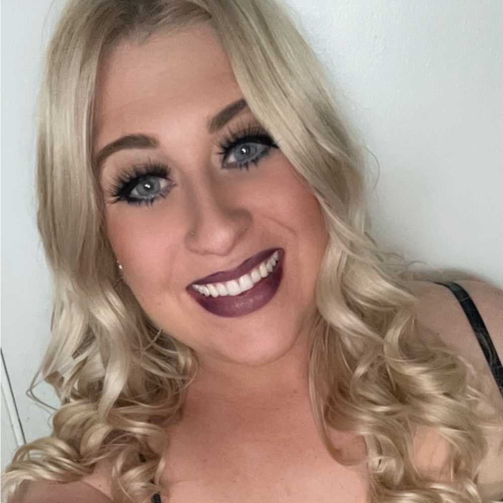 Meet your Posher, Haley